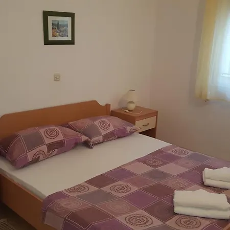 Beachfront House Nella With Full Privacy Lejlighed