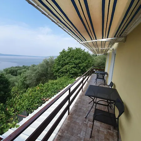 Beachfront House Nella With Full Privacy