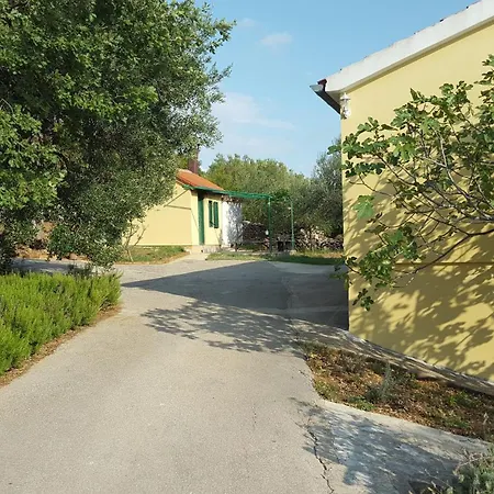 Beachfront House Nella With Full Privacy