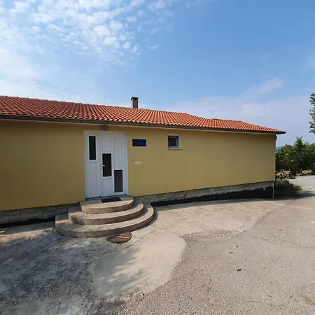 Beachfront House Nella With Full Privacy * Jasenice (Zadar)