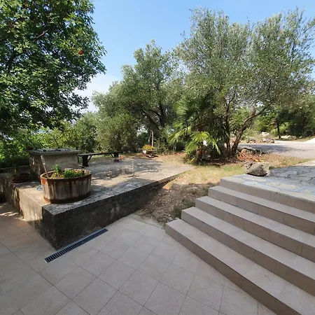 Lejlighed Beachfront House Nella With Full Privacy