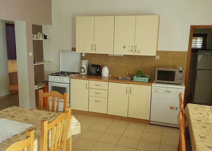 Beachfront House Nella With Full Privacy * Jasenice (Zadar)