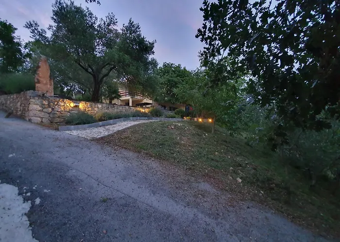 Beachfront House Nella With Full Privacy Apartment