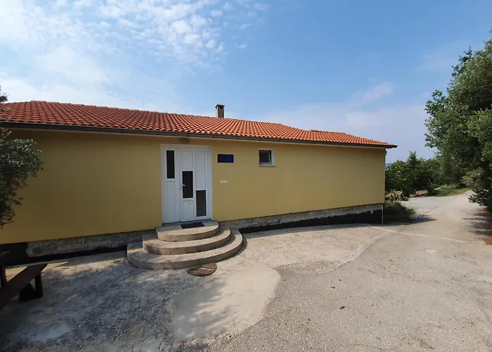 Beachfront House Nella With Full Privacy * Jasenice (Zadar)