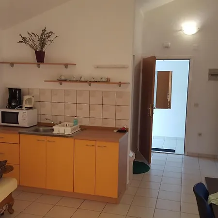 Beachfront House Nella With Full Privacy * Jasenice (Zadar)