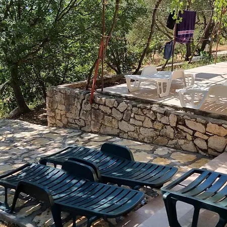 Beachfront House Nella With Full Privacy Apartment Jasenice (Zadar)