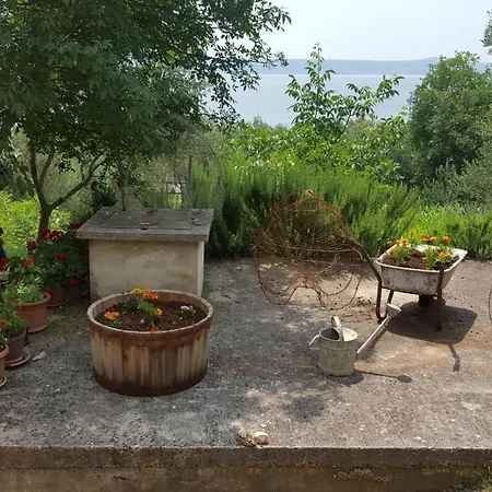 Apartment Beachfront House Nella With Full Privacy Jasenice (Zadar)