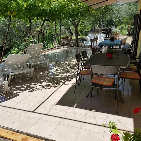 Beachfront House Nella With Full Privacy Appartamento *