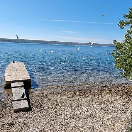 Apartment Beachfront House Nella With Full Privacy