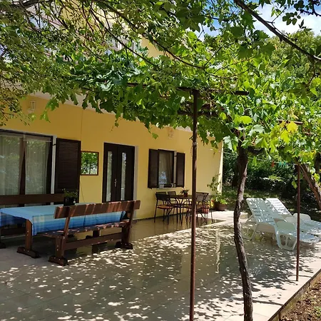 Beachfront House Nella With Full Privacy Appartamento Jasenice (Zadar)