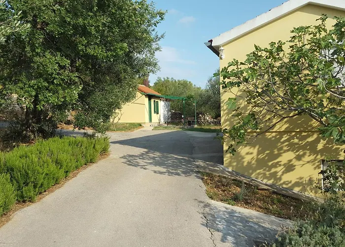 Beachfront House Nella With Full Privacy