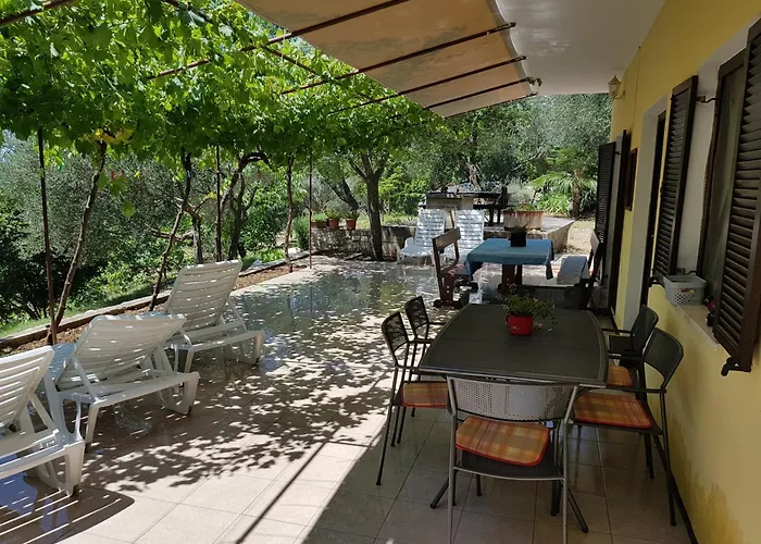 Beachfront House Nella With Full Privacy