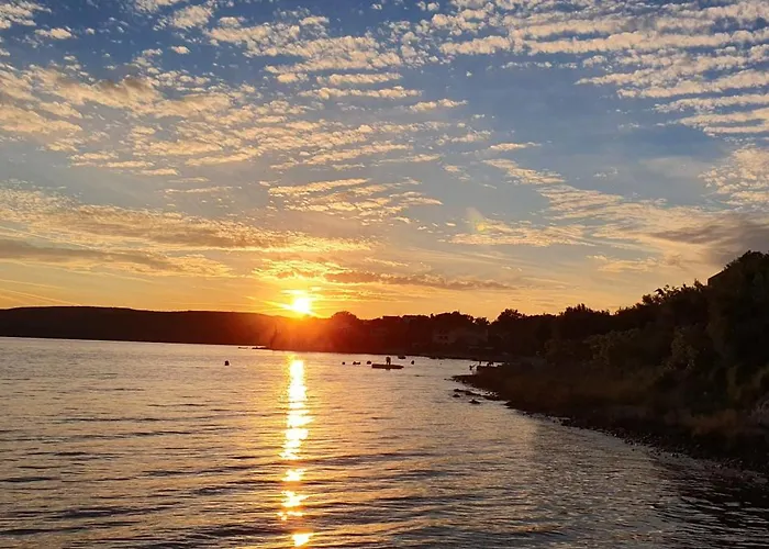 Beachfront House Nella With Full Privacy Апартаменты *