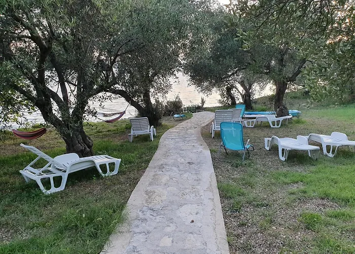 Beachfront House Nella With Full Privacy Апартаменты