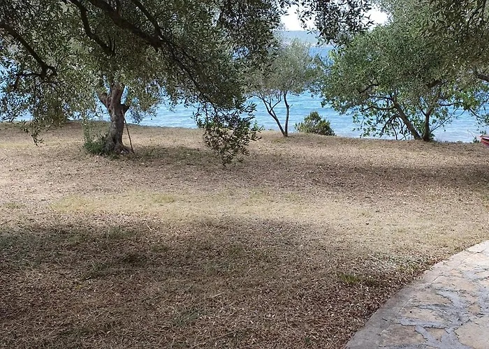 Апартаменты Beachfront House Nella With Full Privacy *